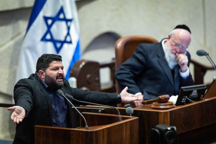 The war against Hamas is taking place on the battlefields of Gaza and in the Knesset. Photo by Yonatan Sindel/Flash90