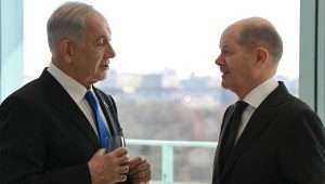 Israel's Prime Minister Benjamin Netanyahu, left, speaks with German Chancellor Olaf Scholz at his office in Berlin, Germany, March 16, 2023. Photo by Haim Zach/GPO