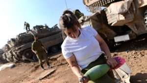 Women in the armored forces of the Israel Defense Forces at a staging area near the border with Gaza, Jan. 1, 2024. Photo by Tomer Neuberg/Flash90.