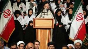 Raisi in Iranian presidential campaign in Tehran, 2017. Photo Tasnim News Agency / Creative Commons