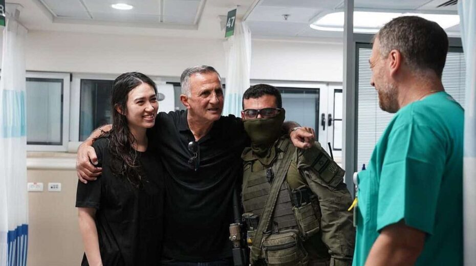 Rescued Israeli hostage Noa Argamani, left, with her father, Yaakov, center, an Israeli soldier and a doctor at Sheba Medical Center in Ramat Gan on June 8, 2024. Credit: GPO.