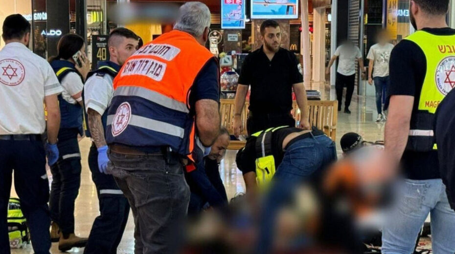 Magen David Adom paramedics at the scene of a terrorist attack in Karmiel, Israel, July 3, 2024. Credit: MDA.