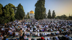 Thousands of Palestinians attend Eid prayers at Al-Aqsa Mosque in Jerusalem. Photo: Jamal Awad/Flash90