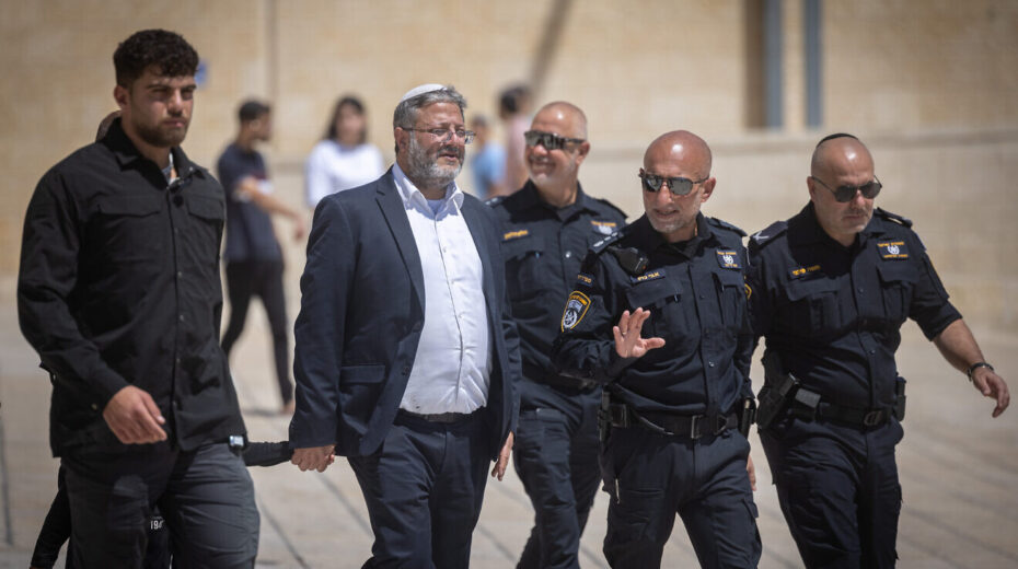 Israeli National Security Minister Itamar Ben-Gvir at the Western Wall in Jerusalem's Old City, after his visit at the Temple Mount during Tisha B'Av, Aug. 13, 2024. Photo by Chaim Goldberg/Flash90.