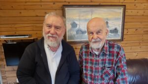 Olavi Syvanto & author Gershon Nerel, Omer, 2022. Courtesy Gershon Nerel