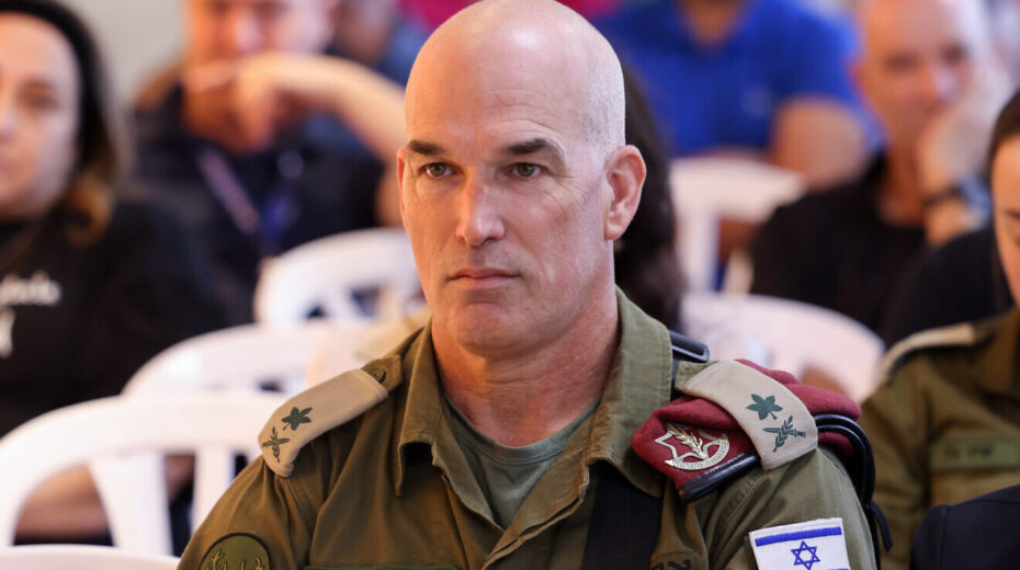 IDF Northern Command head Maj. Gen. Ori Gordin attends the inauguration of a new intensive care unit at Ziv Medical Center in Safed, Oct. 31, 2023. Photo by David Cohen/Flash90.