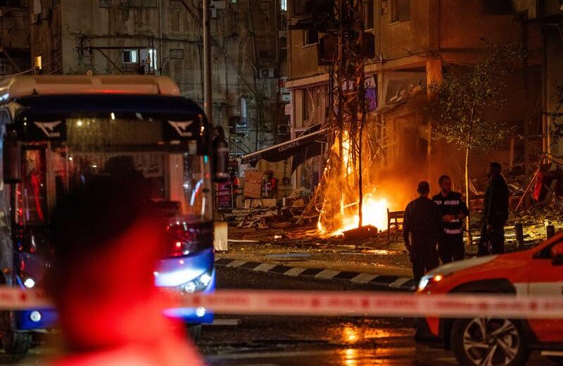The scene where a missile fired from Lebanon caused damage in the central Israeli city of Ramat Gan, November 18, 2024. Photo by Erik Marmor/Flash90