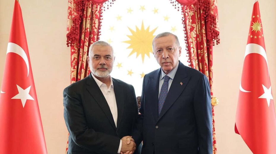 Hamas leader Ismail Haniyeh (left) and Turkey's President Recep Tayyip Erdoğan meet in Istanbul, April 20, 2024. Source: Turkish Presidency/X.