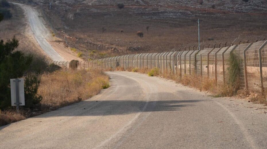 The Israeli border with Lebanon, as seen from Kibbutz Malkia, Oct. 30, 2024. Photo by Ayal Margolin/Flash90.