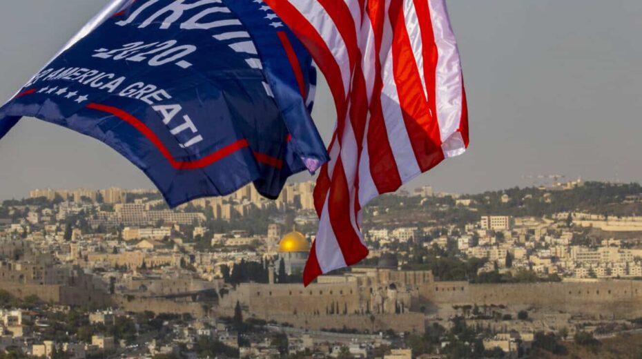 Israeli supporters of Donald Trump wave flags in Jerusalem to support his candidacy for the presidential election, Oct. 27, 2020. Photo by Olivier Fitoussi/Flash90.