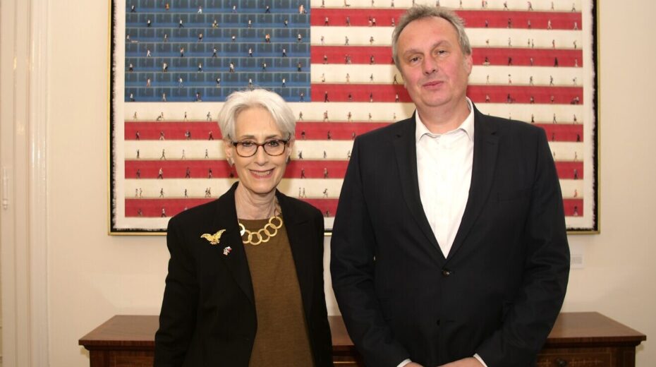 Tomáš Pojar, the Czech national security advisor, meets with Wendy Sherman, the US deputy secretary of state, in Prague, Czech Republic, Dec. 10, 2022. Credit: US State Department.
