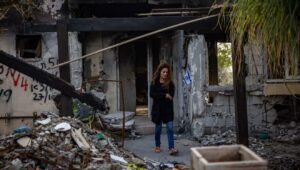 Amid the ruins of Kibbutz Be'eri after Hamas terrorists attacked, Dec. 20, 2023. Photo by Yonatan Sindel/Flash90.