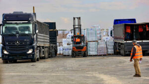 Trucks with humanitarian aid for Gaza seen in Zikim, southern Israel, on Nov. 28, 2024. Photo by Oren Cohen/Flash90.