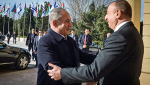 Israeli Prime Minister Benjamin Netanyahu meets with Azerbaijani President Ilham Heydar Oghlu Aliyev on Dec. 13, 2016. Credit: Haim Zach/GPO.