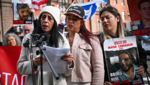 Einav Zangauker, mother of hostage Matan Zangauker, leading a rally for the release of Israelis held hostage by Hamas terrorists in Gaza, before the meeting of Israeli Prime Minister Benjamin Netanyahu with US President Donald Trump, outside the White House in Washington, DC, February 4, 2025. Photo by Liri Agami/Flash90