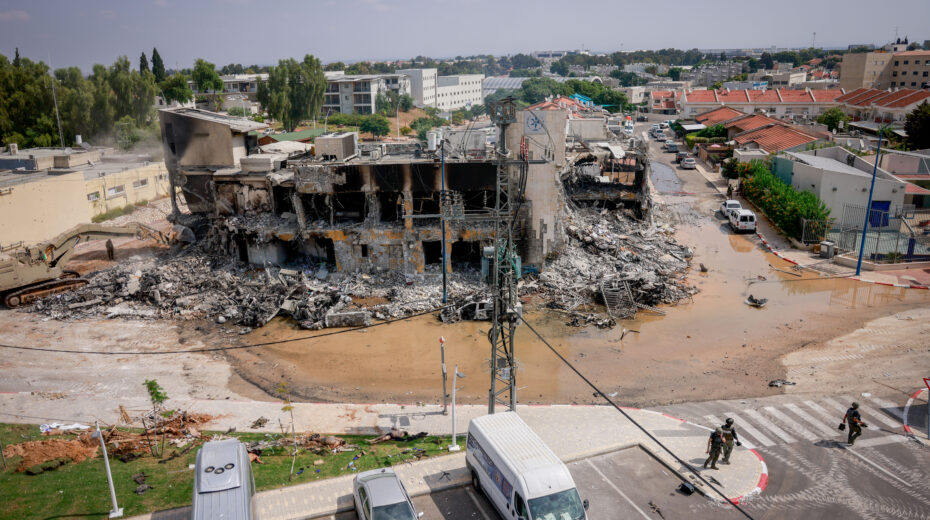 The destroyed police station in Sderot on October 8, 2023. Photo: Chaim Goldberg/Flash90