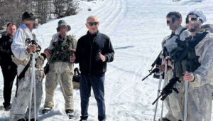 Israeli Prime Minister Benjamin Netanyahu on Mount Hermon, near the Lebanese and Syrian borders, with commandoes from the IDF Alpinist Unit, Feb. 22, 2024. Credit: Prime Minister’s Spokesperson Unit