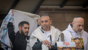 Released hostage Eliya Cohen at the Western Wall, Judaism's holiest prayer site, in Jerusalem's Old City, during the priestly blessing for the Jewish holiday of Passover, April 15, 2025. Photo by Chaim Goldberg/Flash90