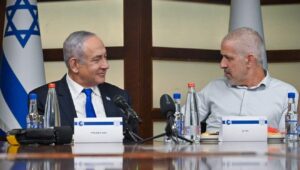 Prime Minister Benjamin Netanyahu with Israel Security Agency (Shin Bet) director Ronen Bar, April 18, 2024. Photo by Koby Gideon/GPO.