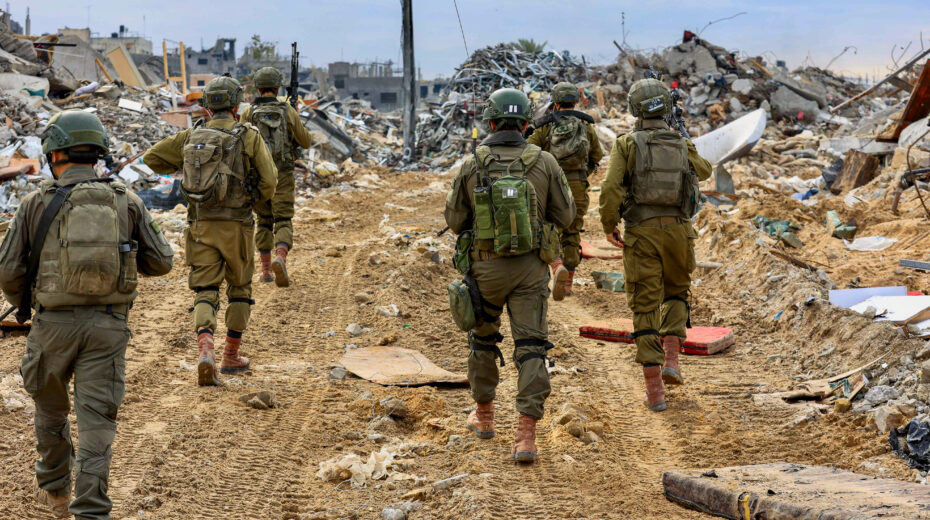 Israeli soldiers in action in Beit Lahia in the northern Gaza Strip. Photo: Oren Cohen/Flash90