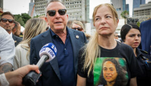 United States Special Envoy to the Middle East Steve Witkoff visits at Hostage square in Tel Aviv, May 13, 2025. Photo by Miriam Alster/Flash90