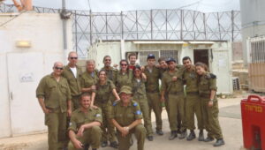 Sar-El volunteers at the Lebanese border in 2012. Image: Israel Defense Forces, CC BY-SA 2.0, via Wikimedia Commons