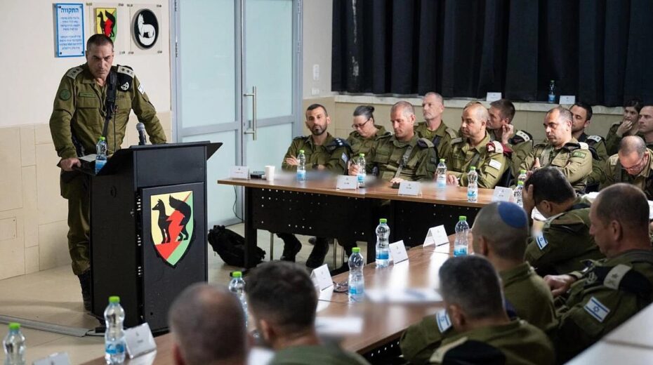 IDF Chief of Staff Lt. Gen. Eyal Zamir meets with commanders in the Gaza Division on May 7, 2025, ahead of the launch of Phase B of the ground operation. Credit: IDF.