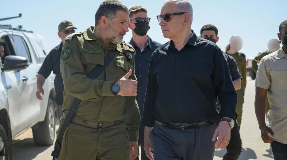 Maj.-Gen. David Zini and Israeli Prime Minister Benjamin Netanyahu. Credit: Ma'ayan Toaf/GPO.