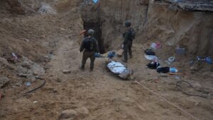 Israeli troops remove the bodies of senior Hamas terrorists from a bunker under the European Hospital in southern Gaza. Photo: IDF Spokesman
