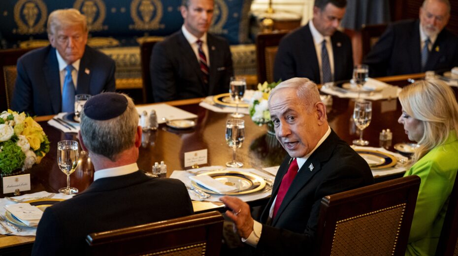 US President Donald Trump (top left) and Israeli Prime Minister Benjamin Netanyahu attend a dinner in the Blue Room of the White House in Washington, DC, USA, on July 7, 2025. EPA/AL DRAGO / POOL