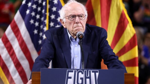 Sen. Bernie Sanders (I-Vt.) speaks at a "fight oligarchy" rally at Mullett Arena in Tempe, Ariz., March 20, 2025. Credit: Gage Skidmore via Creative Commons.
