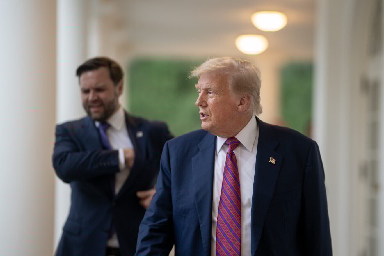 President Donald Trump and Vice President JD Vance walk along the West Colonnade of the White House, July 18, 2025. Photo by Daniel Torok/White House.