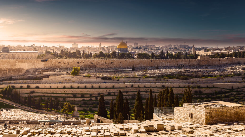 Jerusalem as a center of power and trust. Photo: Adobe Stock