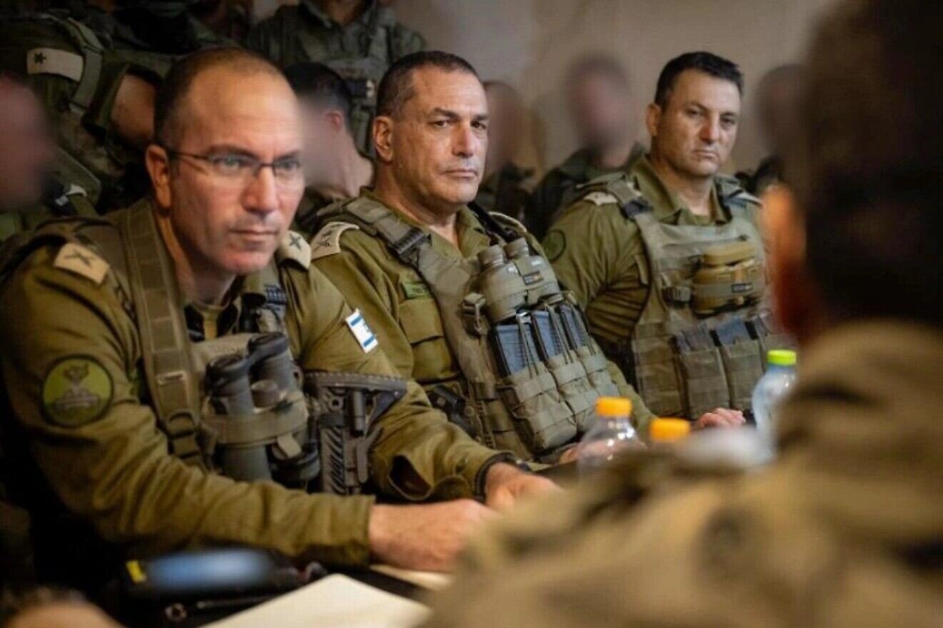 Israel Defense Forces Chief of Staff Lt. Gen. Eyal Zamir (center) holds a situational assessment in the Gaza Strip, Aug. 1, 2025. Credit: IDF.
