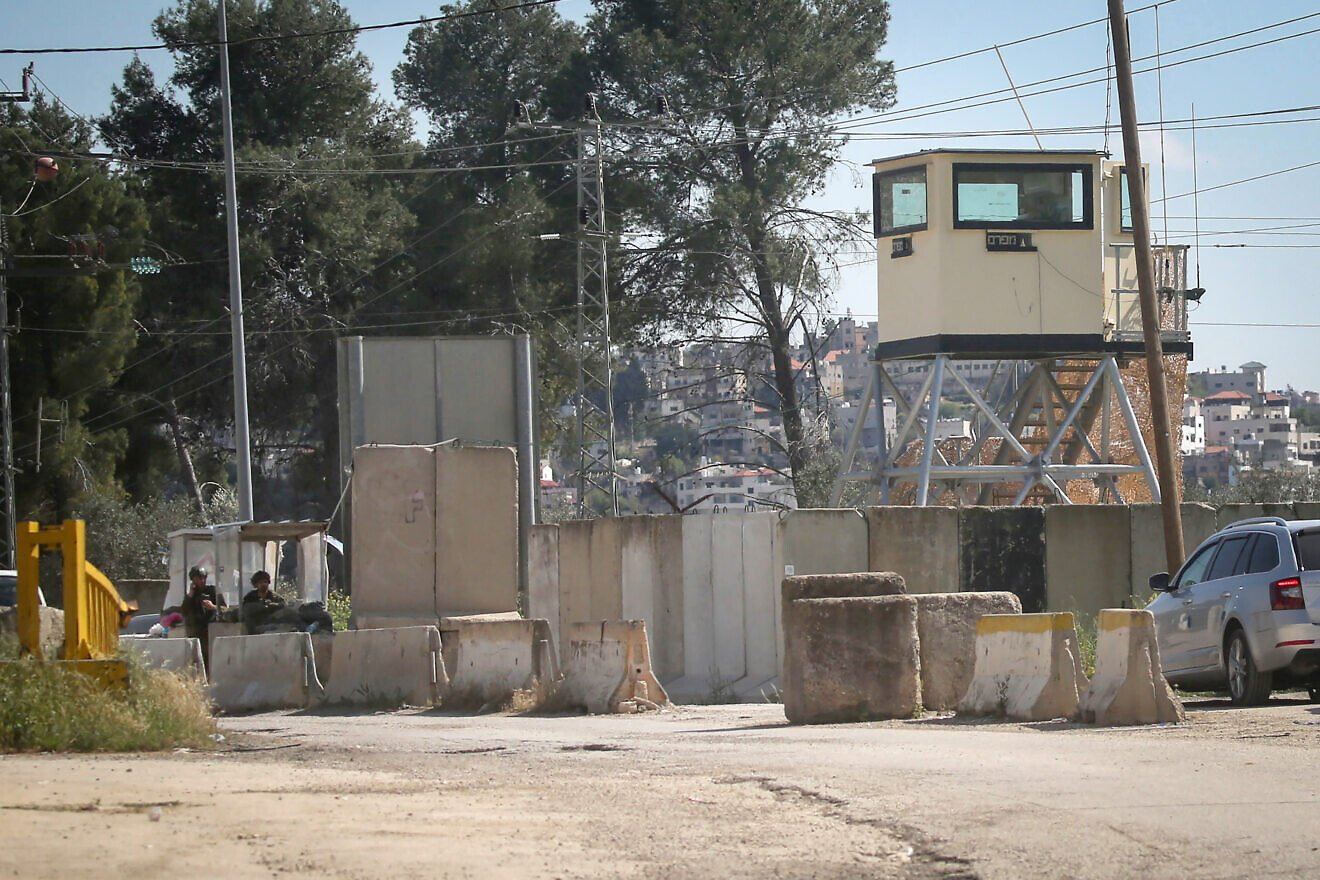 A parked car stands outside an IDF facility in Samaria on March 23, 2025. Photo by Nasser Ishtayeh/Flash90.