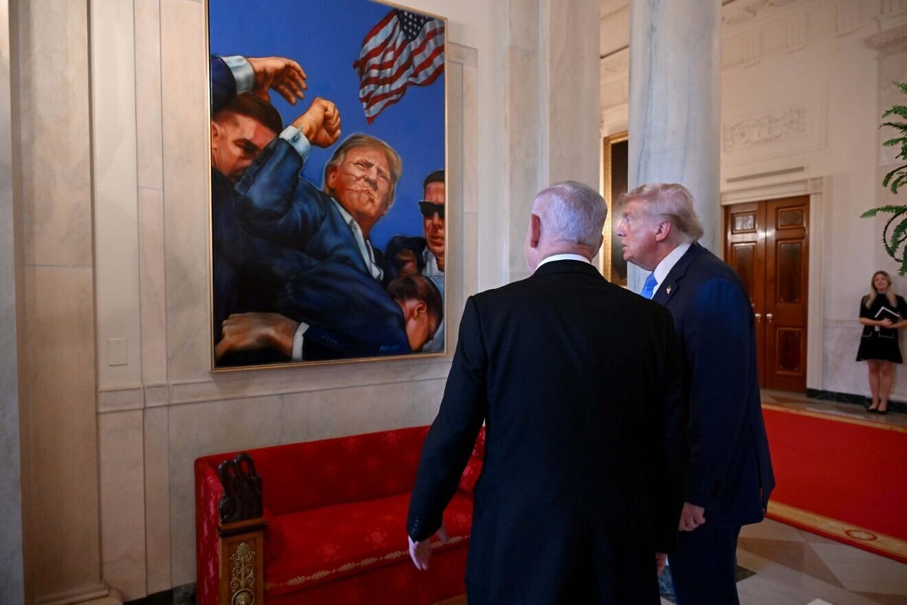 Israeli Prime Minister Benjamin Netanyahu meets with U.S. President Donald Trump at the White House, July 7, 2025. Credit: Avi Ohayon/GPO.