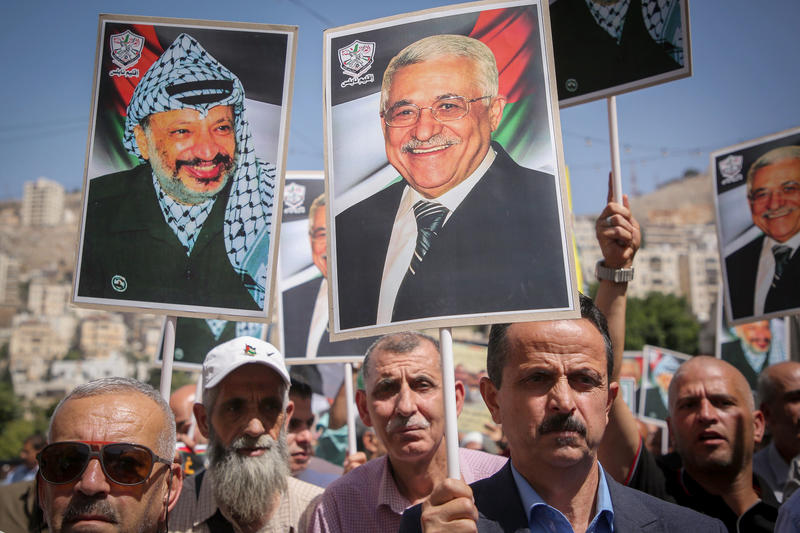 Palestinians chant and wave flags and pictures of Yasser Arafat and Mahmoud Abbas during a rally in Nablus (biblical Shechem) on September 23, 2025, to express their support for Abbas and for countries that officially recognize the State of Palestine. Photo by Nasser Ishtayeh/Flash90