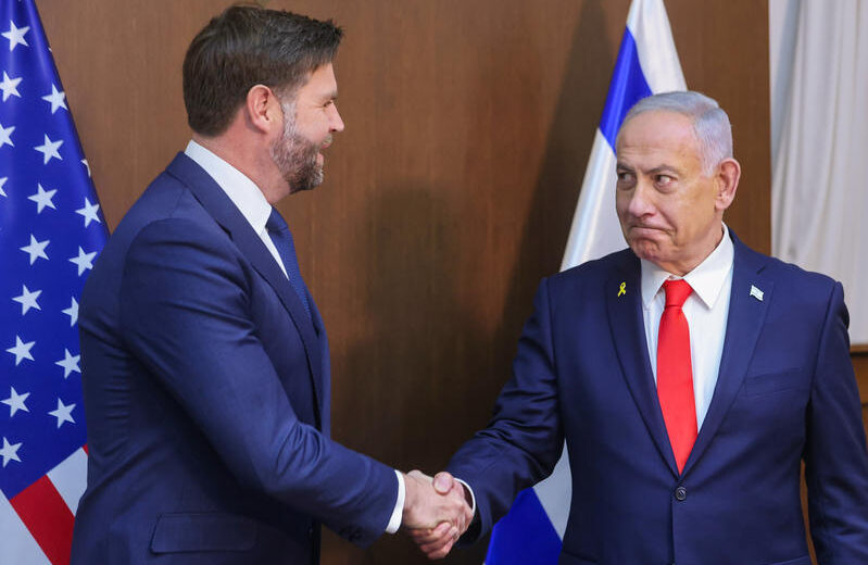 Israeli Prime Minister Benjamin Netanyahu holds a press conference with US Vice President JD Vance at the Prime Minister's Residence in Jerusalem, October 22, 2025. Photo: Marc Israel Sellem/POOL
