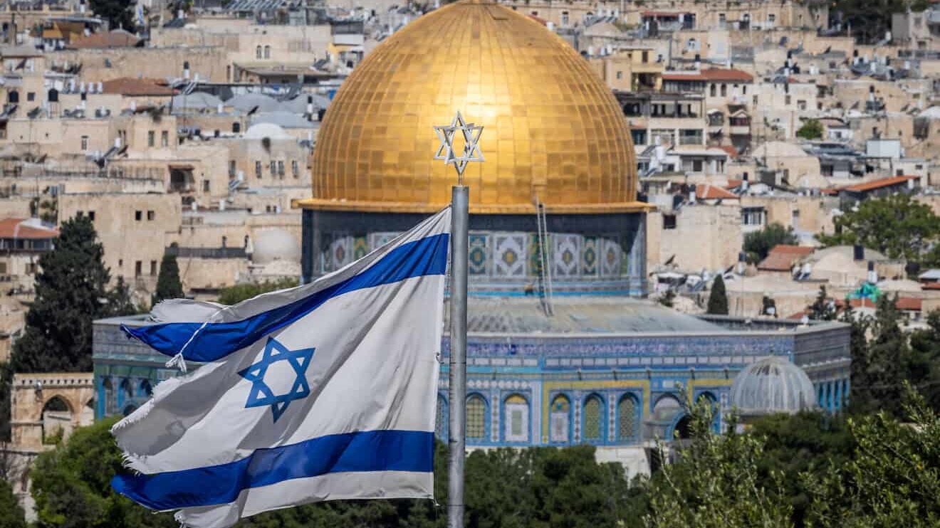 The Dome of the Rock on Jerusalem's Temple Mount as seen from the Mount of Olives observatory, April 24, 2023. Photo by Yonatan Sindel/Flash90.