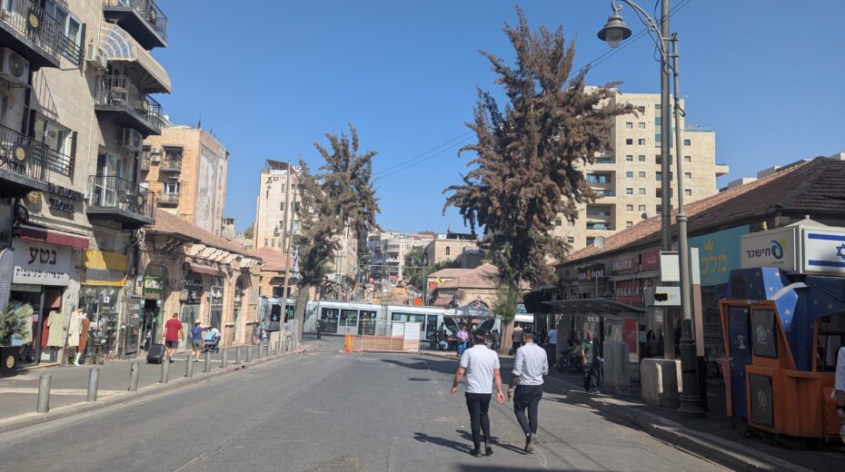 Jerusalem in November: warm, sunny, and still no rain. Photo: Dov Eilon