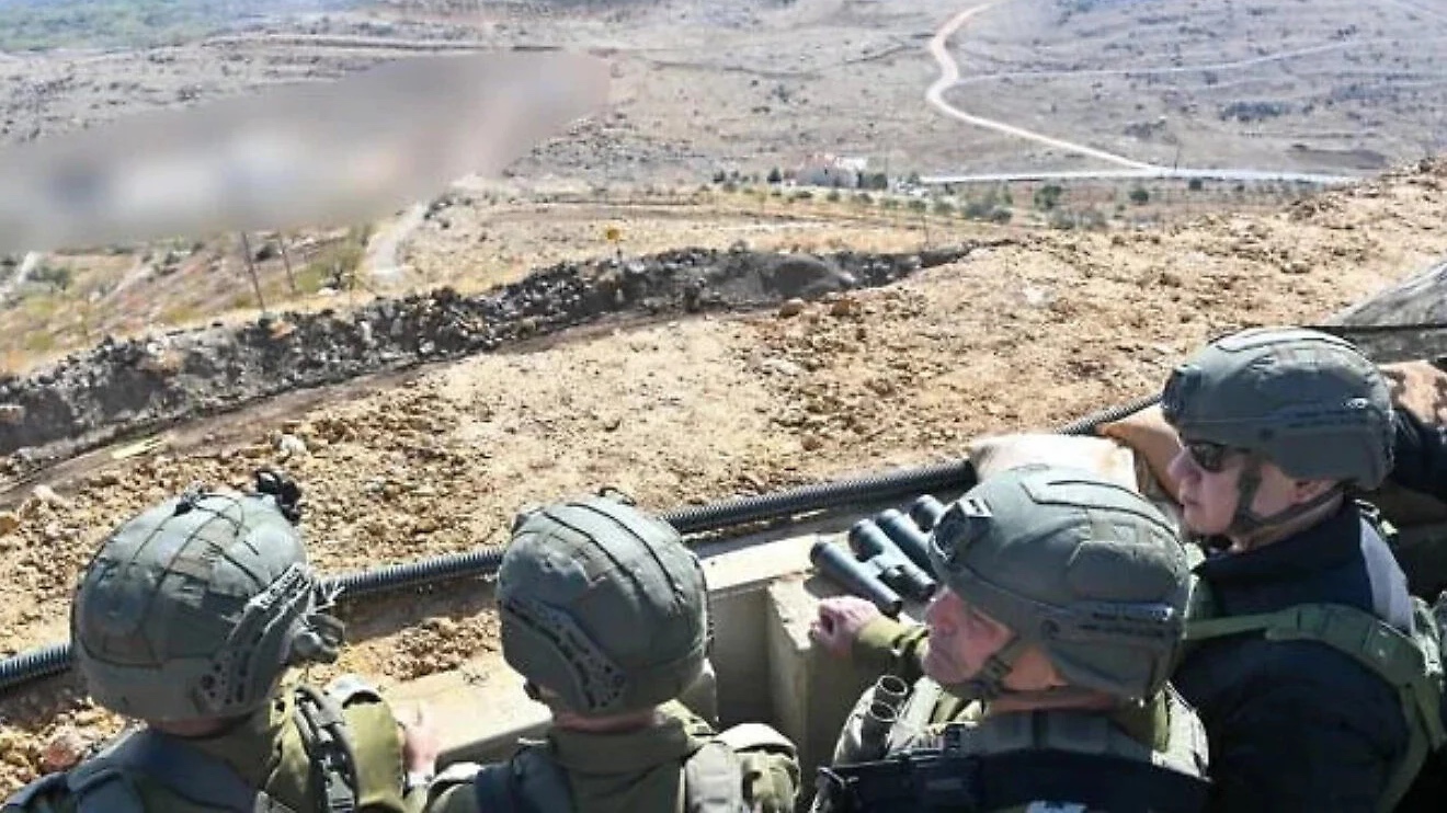 Prime Minister Benjamin Netanyahu visiting the Syrian buffer zone, Nov. 19, 2025. Photo by Kobi Gideon/GPO.