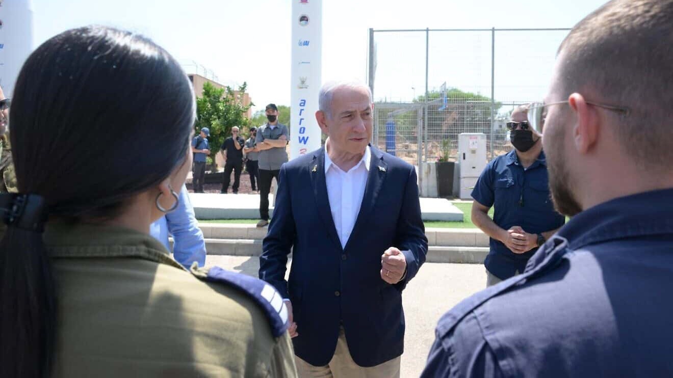 Prime Minister Benjamin Netanyahu visits an Israeli Air Force 'Arrow' unit at an IAF base on June 23, 2025. Netanyahu commended the unit's officers and soldiers and expressed his appreciation for their contribution in defending the skies over Israel. Photo by Amos Ben-Gershom/GPO.