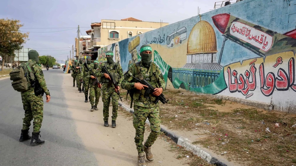 Members of the Al-Qassam Brigades, the armed wing of the Hamas terrorist movement, on patrol in Rafah, the southern Gaza Strip, April 27, 2020. Photo by Abed Rahim Khatib/Flash90.