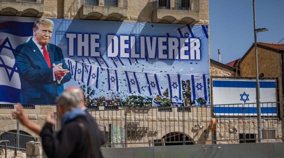 A banner featuring US President Donald Trump and the words "The Deliverer" in Jerusalem, April 19, 2026. Trump remains one of the most popular international politicians in Israel. Photo: Yonatan Sindel/Flash90
