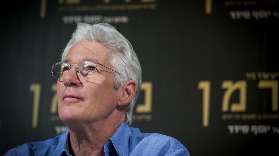 Actor Richard Gere attends a press conference about the new movie “Norman” at the Jerusalem Cinematheque on March 9, 2017. Photo by Yonatan Sindel/Flash90.