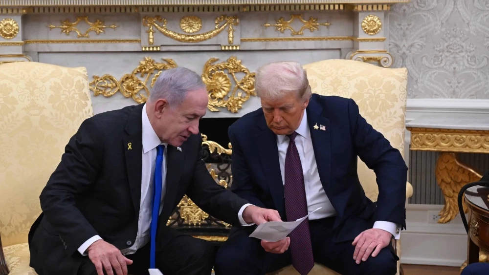Israeli Prime Minister Benjamin Netanyahu meets with US President Donald Trump at the White House, Washington, DC, Sept. 29, 2025. Photo by Avi Ohayon/GPO.