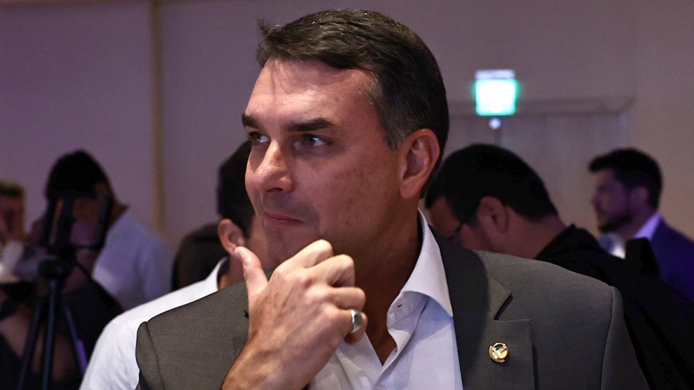 Senator Flavio Bolsonaro, the Liberal Party’s (PL) presidential candidate in Brazil, attends a meeting of the Business Leaders Group (LIDE) in Rio de Janeiro, Brazil, 19 March 2026. EPA/André Coelho