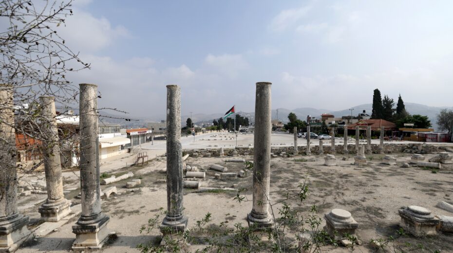 View of the archaeological site of Sebastia in Samaria. UNESCO declared the ancient site a World Heritage Site despite protests from Israel, while simultaneously placing it on the list of World Heritage in Danger. Photo: EPA/Alaa Badarneh
