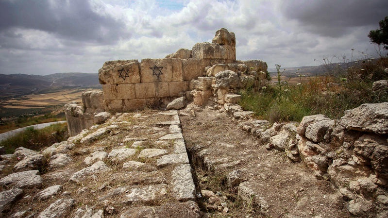 The ruins of Sebastia, ancient Shomron, in central Samaria. Jewish activists spray-painted Stars of David on the stones after the Palestinian Authority tried to claim Sebastia as part of "Palestinian" history. Photo by Nasser Ishtayeh/Flash90