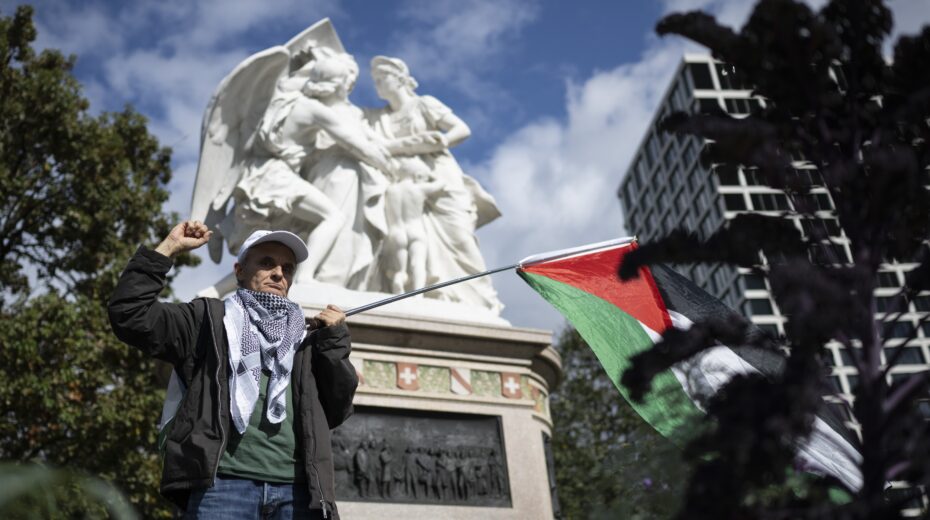 Pro-Palestinian demonstration in Basel, Switzerland, October 5, 2024. Photo: EPA/Ennio Leanza